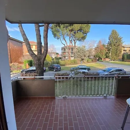 Lägenhet La Terrazza Sul Lago